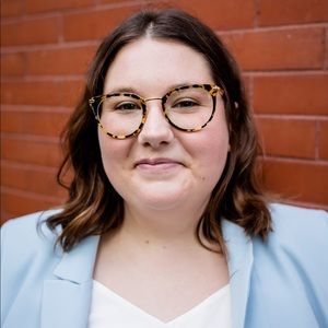 Meet your Posher, Taylor